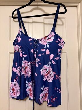 SHEIN Navy and Pink Floral Lace-Up Tankini Top